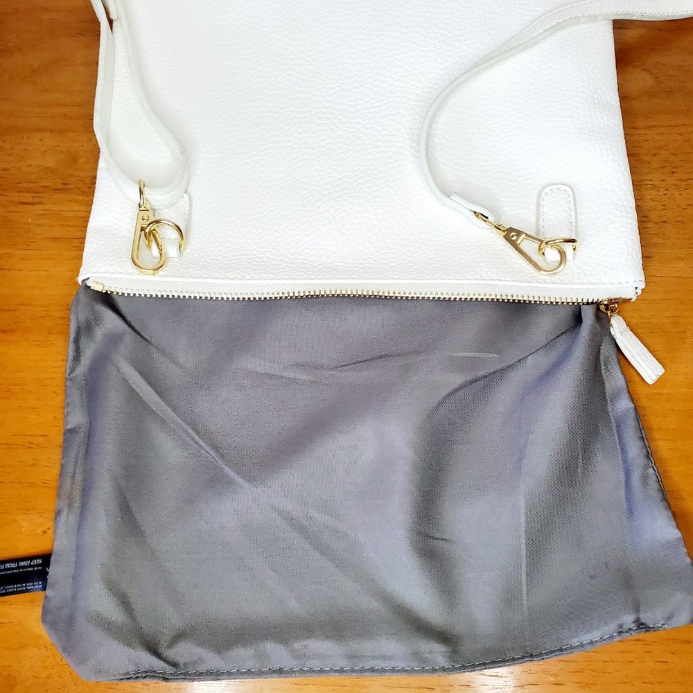 Remi/Reid | Faux White Leather 10" Crossbody Purse NEW - Picture 6 of 10